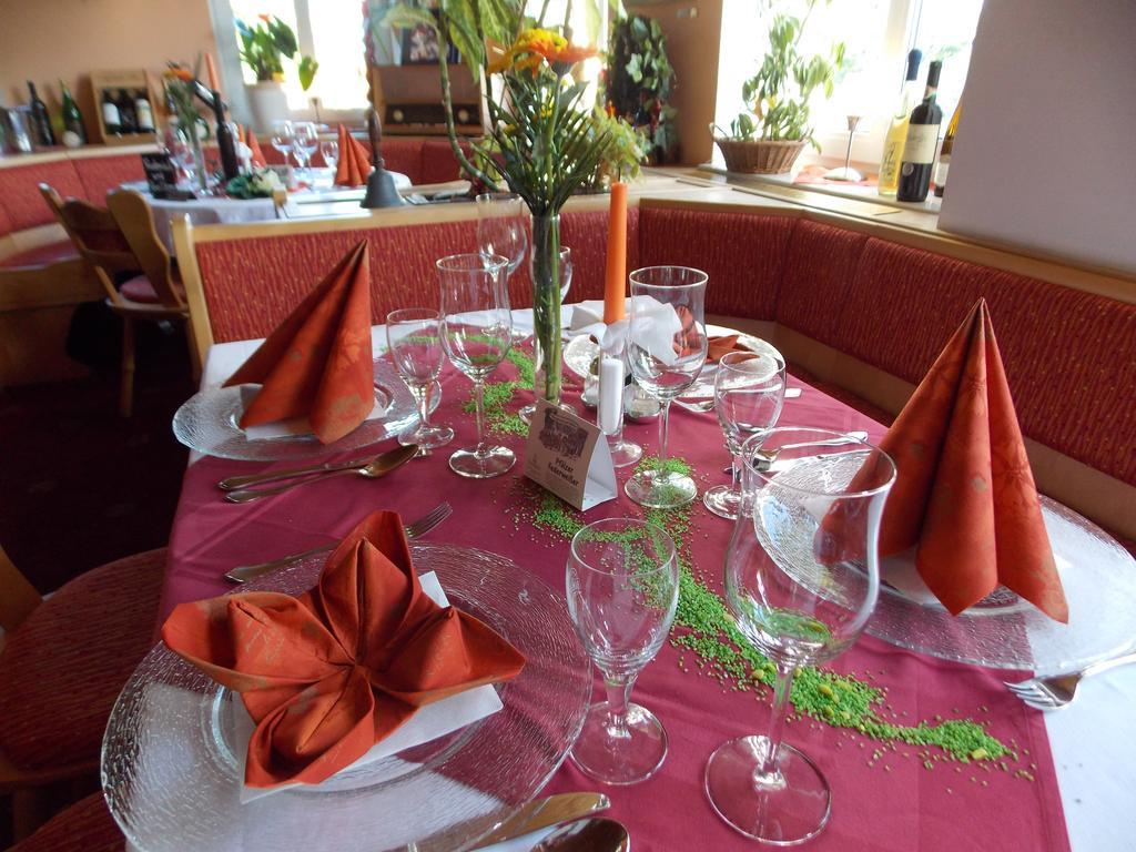 Landhotel Weisses Roess'L Adorf Extérieur photo